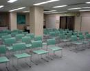 3F 大会議室：100名前後のセミナー、会議、研修向きの会場です。3時間：50,000円～